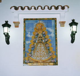 Azulejo latera Virgen del Roc&iacute;o